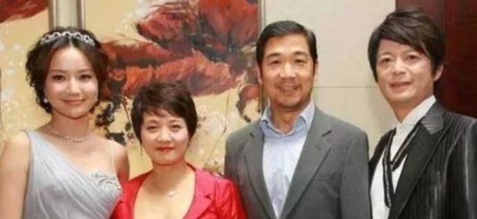 韩雨芹与张国立夫妇