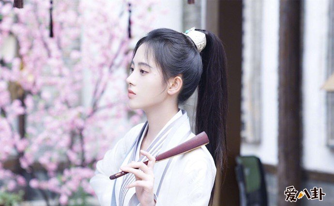 鞠婧祎古装剧照