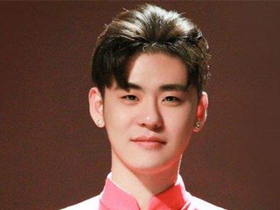 张云雷被官媒点名 网友愤怒这这种人就应该封杀