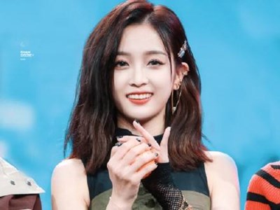 吴宣仪更换微博头像 哀悼高以翔网友猜测或想退出火箭少女
