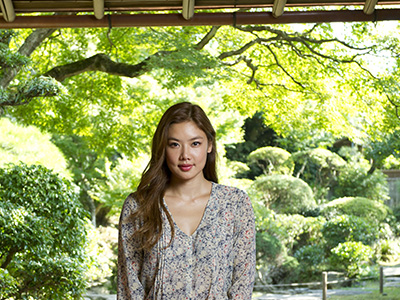 乐基儿隆胸是真的吗 不是很傲人的胸还是隆的？本人是如何回应