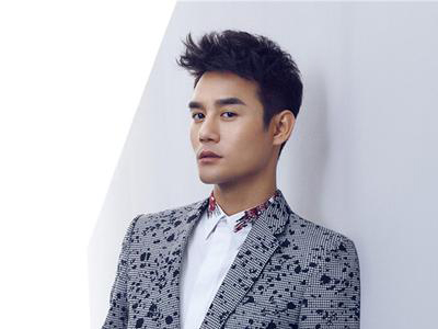 网曝王凯是同性恋是真的吗 王凯有前女友吗周边好友都是gay？