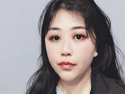 乔碧萝自称十年抑郁 原来并非年近五十的大妈卖惨网友们却不买