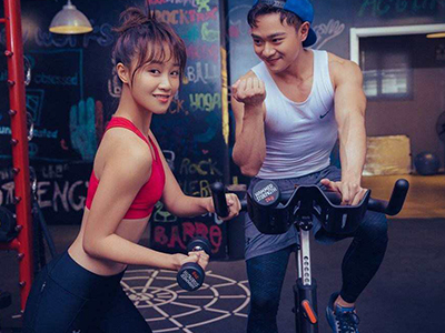 曹骏发文疑与蓝盈莹复合 两人当初是为什么分手复合是真的吗
