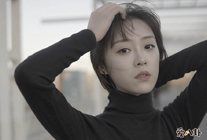 王佩寒为什么被华谊签