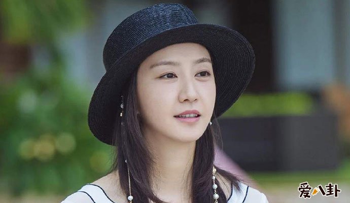 唐一菲现状