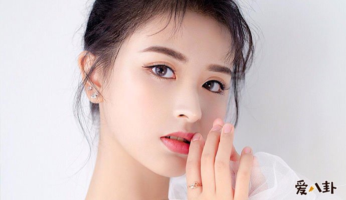 金子涵个人资料