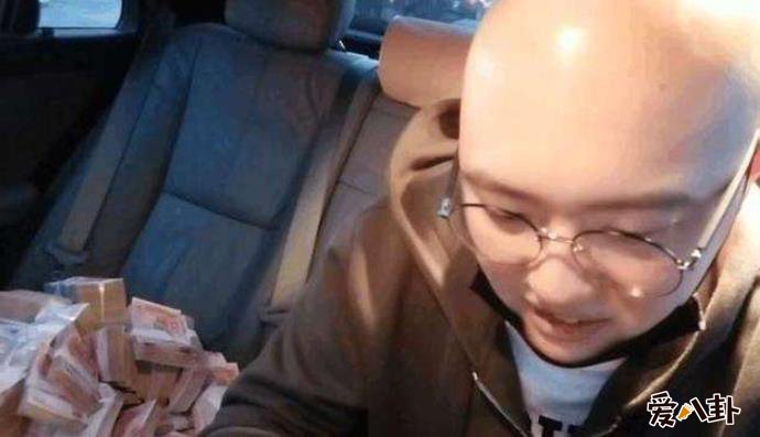 饼干狂魔怎么不直播了