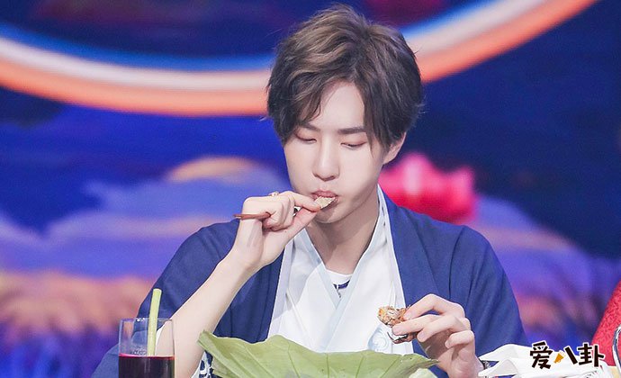 天天向上王一博