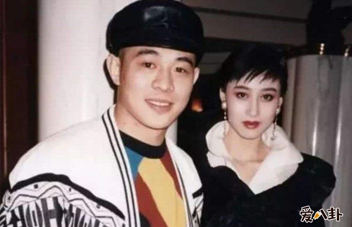 李建杰与现任妻子利智