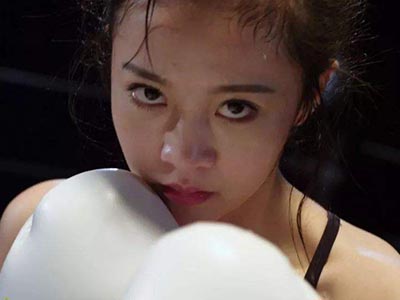 嘶吼青春之拳击少女 该系列的第1部作品好看吗影片情节又是怎