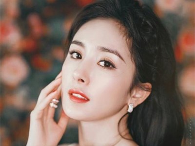 杨幂很少见到女儿 离婚后谈孩子教育网友表示这才是母爱