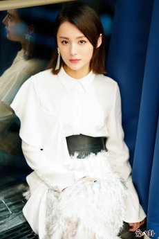 绝代双骄邀月扮演者是谁 移花宫主邀月最终结局如何