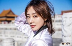 李纯金陵十三钗演的谁 出道起点高资源好有何惊人背景