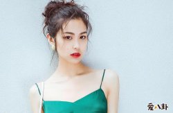 张昊玥为什么打马赛克 衣领太低是假原来是这个原因