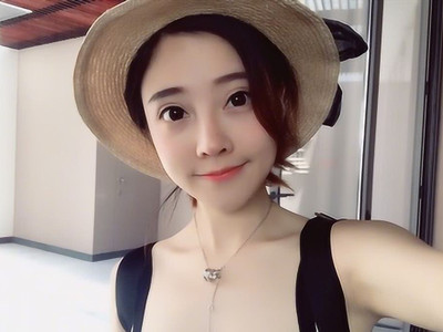 冯提莫有多火 身高一米五在韩国人气却比肩林允儿
