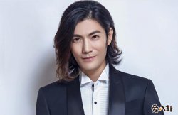 季晨为什么不红 低调结婚生子老婆柳倩身份揭秘是同行