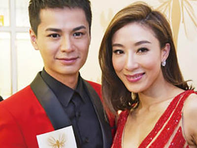 杨怡罗仲谦宣布怀孕 杨怡第一时间告知老公却被其反应逗乐