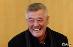 赵本山劝导女儿 父女两人同框直播球球被爸爸揭短后反驳