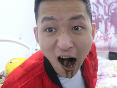 敬汉卿吃孔雀肉引争议 敬汉卿是谁怎么火起来的