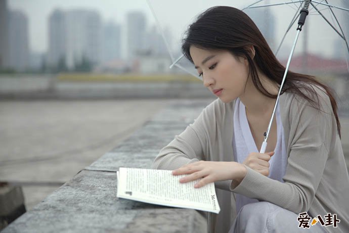 刘亦菲是天然美女吗