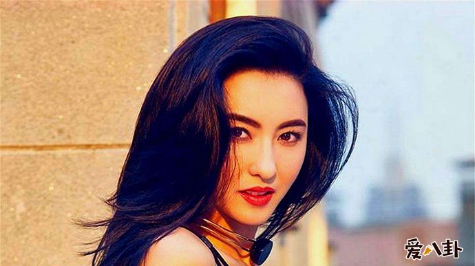张柏芝因为什么被赶下飞机