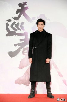 贺军翔老婆叫什么名字 隐婚生女老婆资料照片被扒
