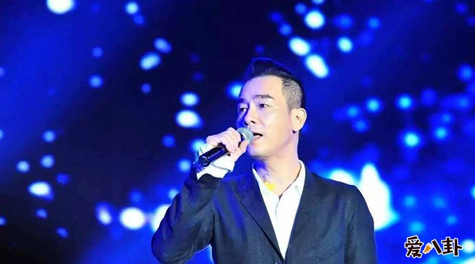 陈小春的第一任妻子是谁