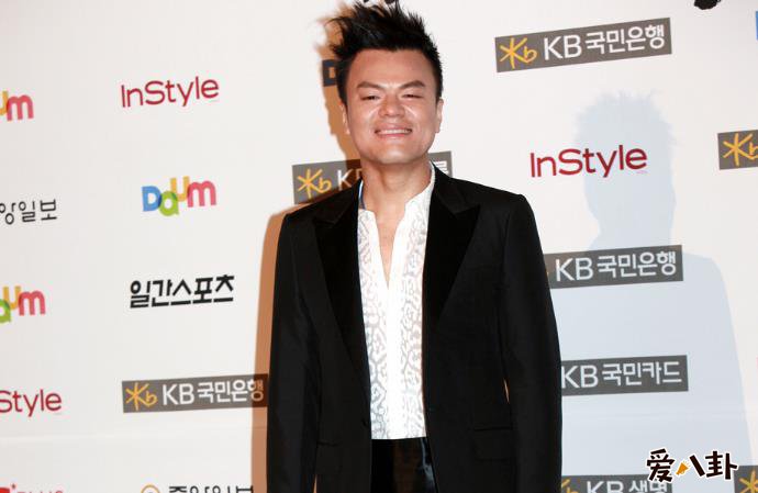 朴振英在韩国的地位