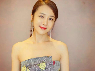 李依晓被咬事件 整容大变样竟是因为这样我们是不是误会她了