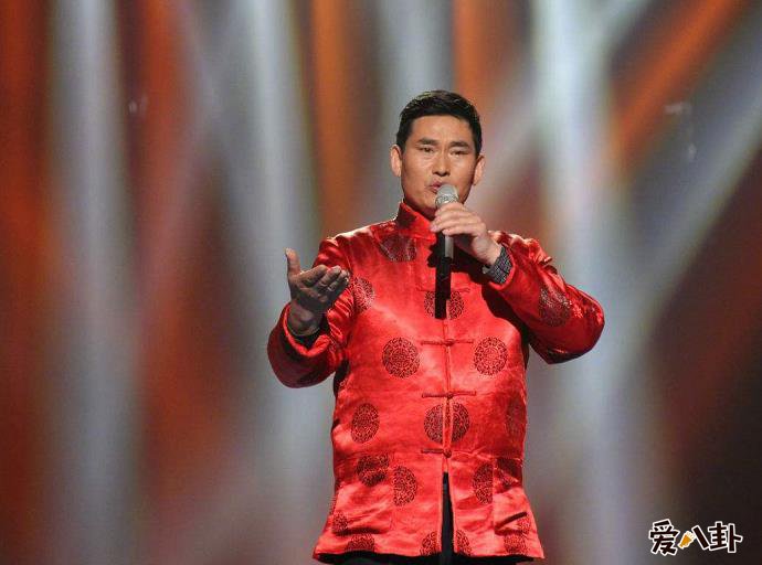 大衣哥朱之文资料