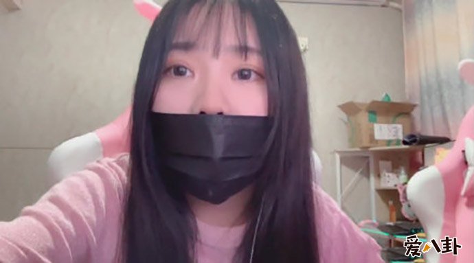 一条小团团长什么样