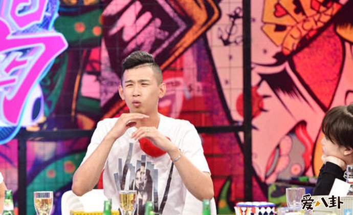 赵一涵前男友天佑
