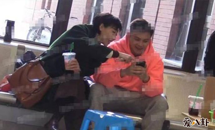 任素汐董博