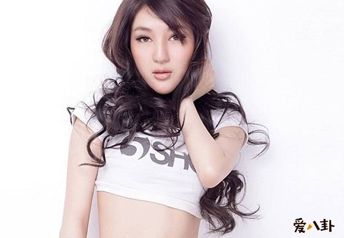 郭美美家庭背景如何