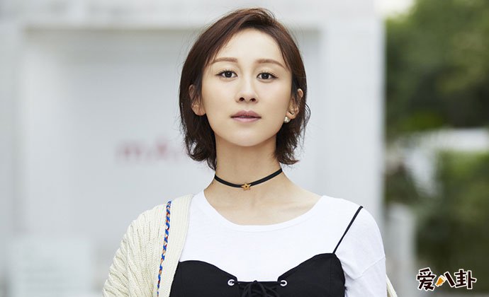 练束梅个人资料