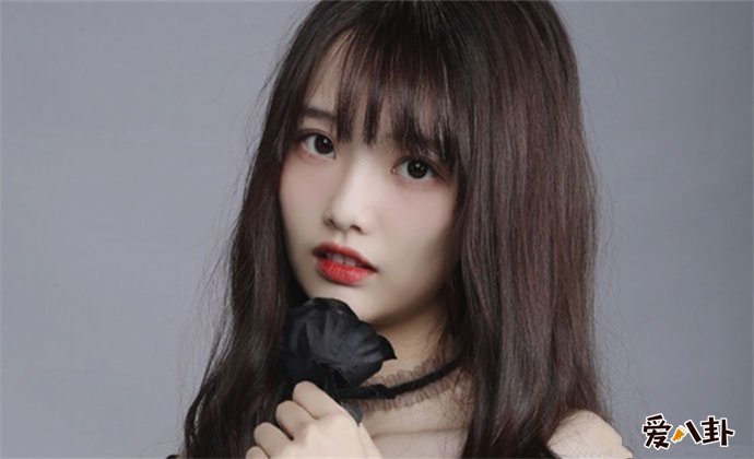 朱苓个人资料