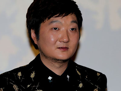 王大治和董洁恋情是怎么回事 两人只是玩玩？男方被曝至今未离
