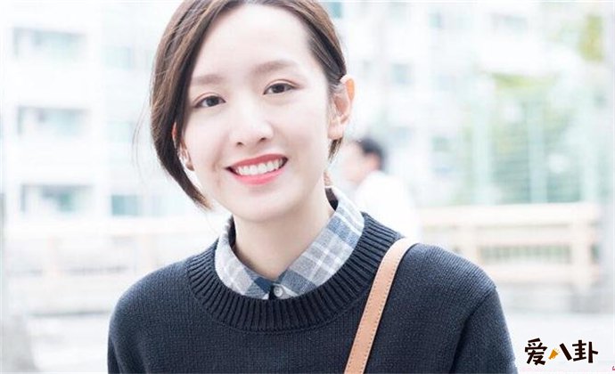 非常完美晁然和谁牵手了