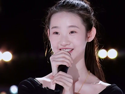 张艺凡为何被称为二公主 为何称时代峰峻给她带来众多压力