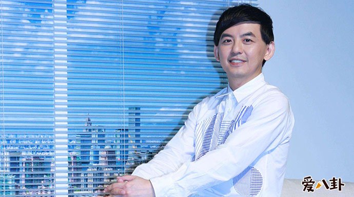 曾宝仪黄子佼为何分手