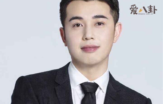 李佳琦小助理微博改名付鹏