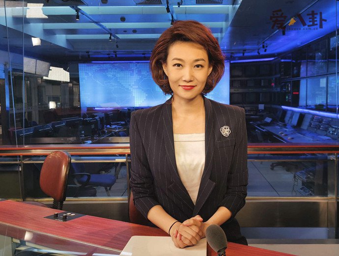央视女主播李梓萌
