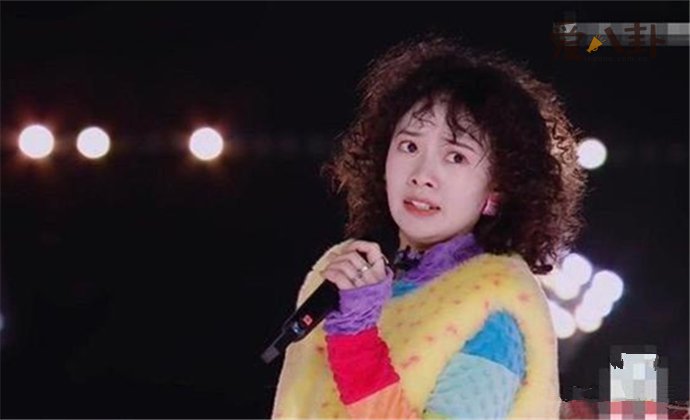 王丽娜模仿宋丹丹
