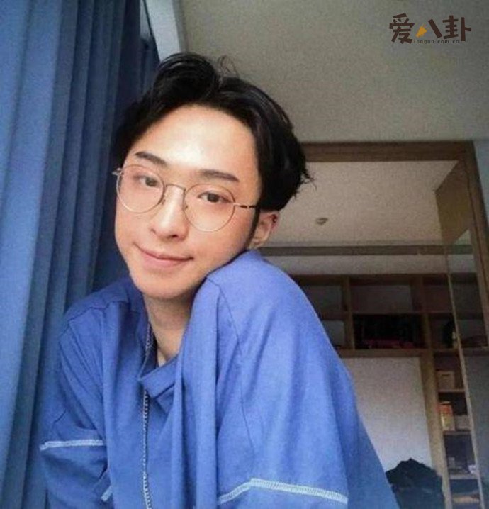 伊能静儿子哈利女装性感
