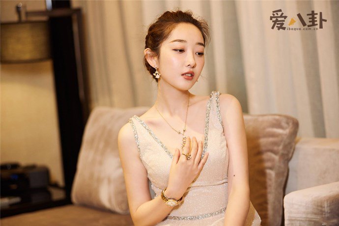 蒋梦婕败光家产