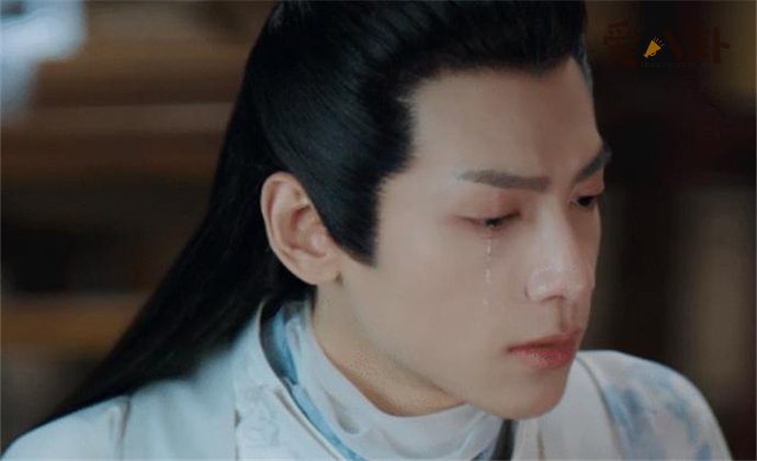 上官透悲伤欲绝