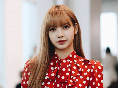 YG回应Lisa被骗事件 网友：希望Lisa经一事长一智,凡事多留个心眼