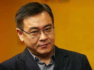 尔冬升张曼玉为什么分手 从熟悉变成陌生再也回不去的感情