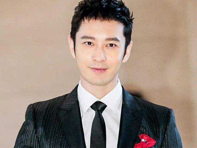 黄晓明端水大师称号是如何得来 网友称比海涛打call方式好